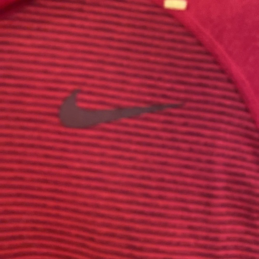Nike red tonal stripe long sleeve performance hoodie tee Sz M